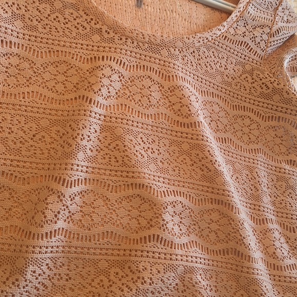 Light Pink mesh shirt - Picture 3 of 6